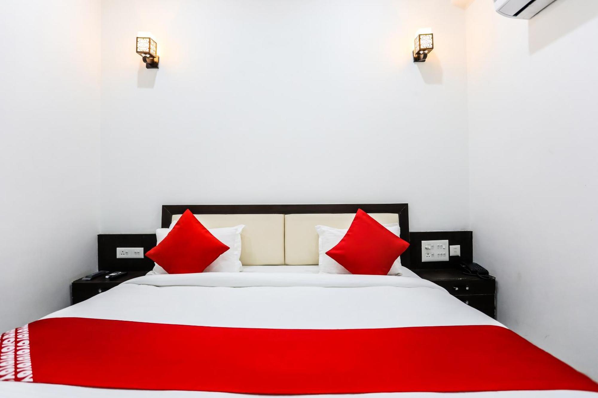 Oyo Hotel New Geetanjali Near Gautam Buddha Park Lucknow Eksteriør bilde