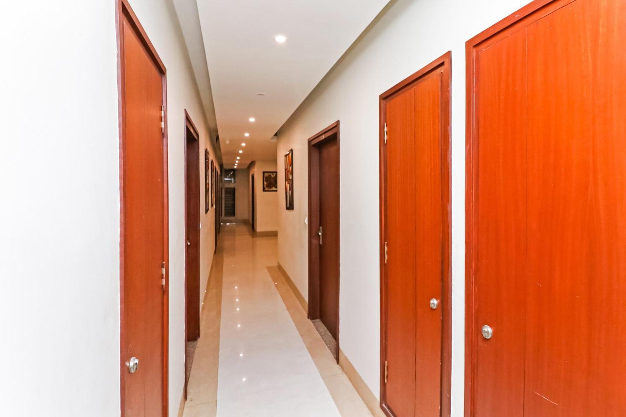 Oyo Hotel New Geetanjali Near Gautam Buddha Park Lucknow Eksteriør bilde
